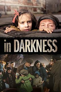 Karanlıkta izle
